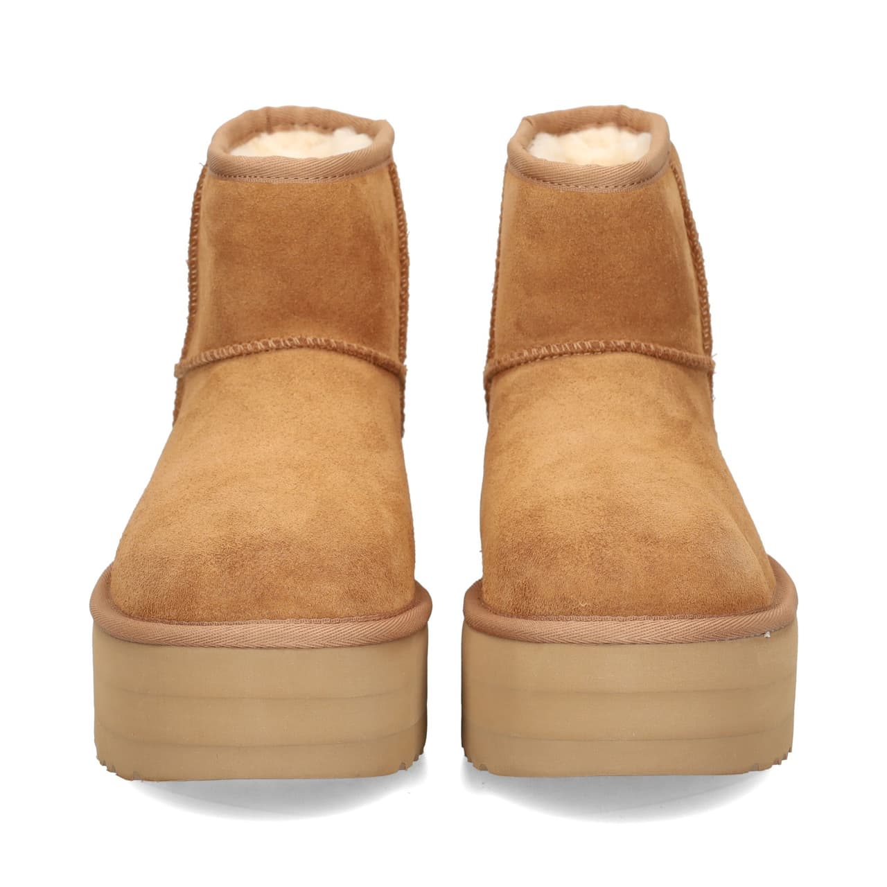 UGG Classic Mini Platform Boot Black — photo 3