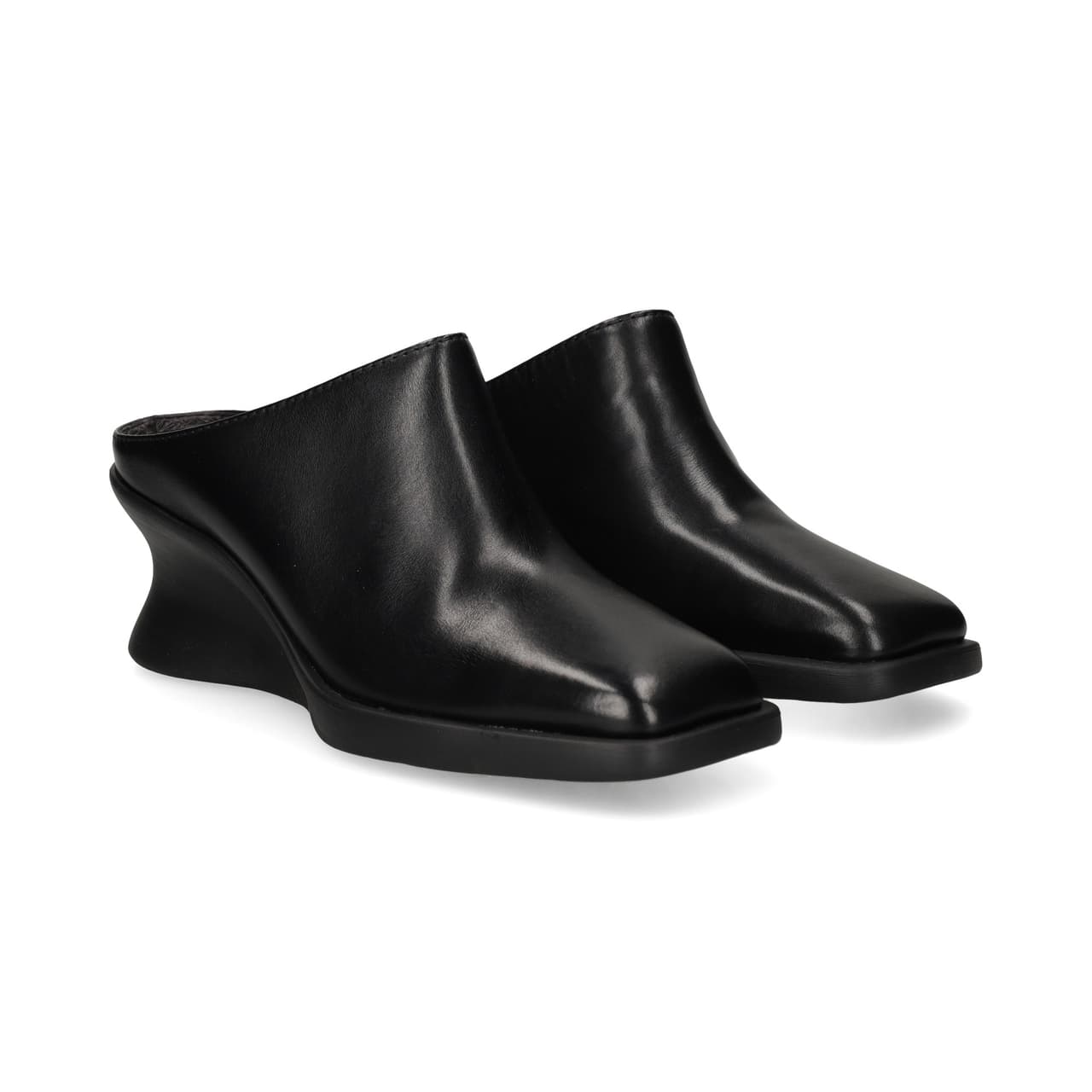 Camper Mule Piel Negro