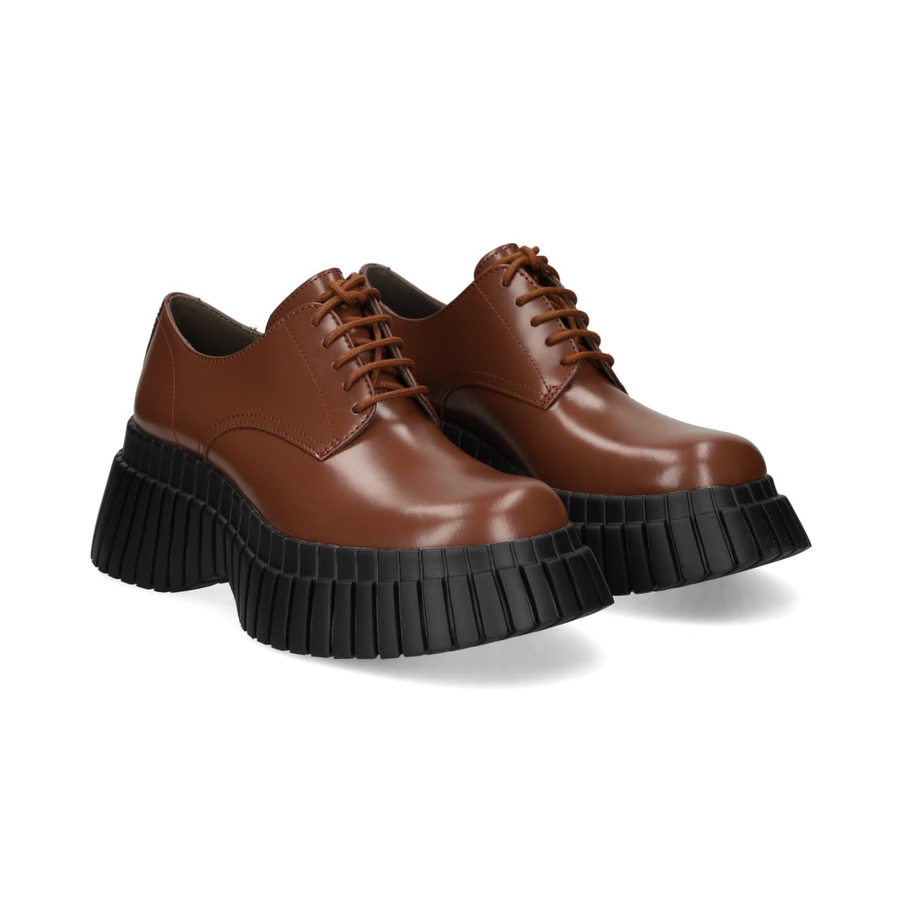 Camper Blucher Plataforma Piel Cuero Pecan