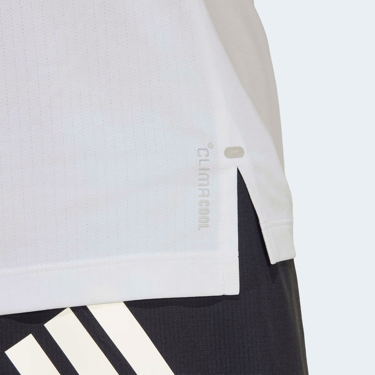 adidas Running adi365 camiseta con 3 bandas reflectantes en la manga blanca — foto 6