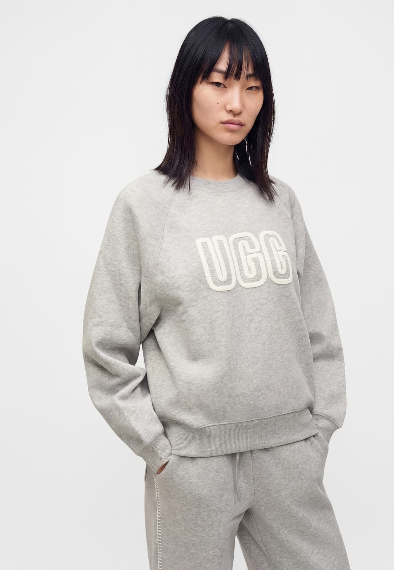 UGG Sweatshirt — photo 2