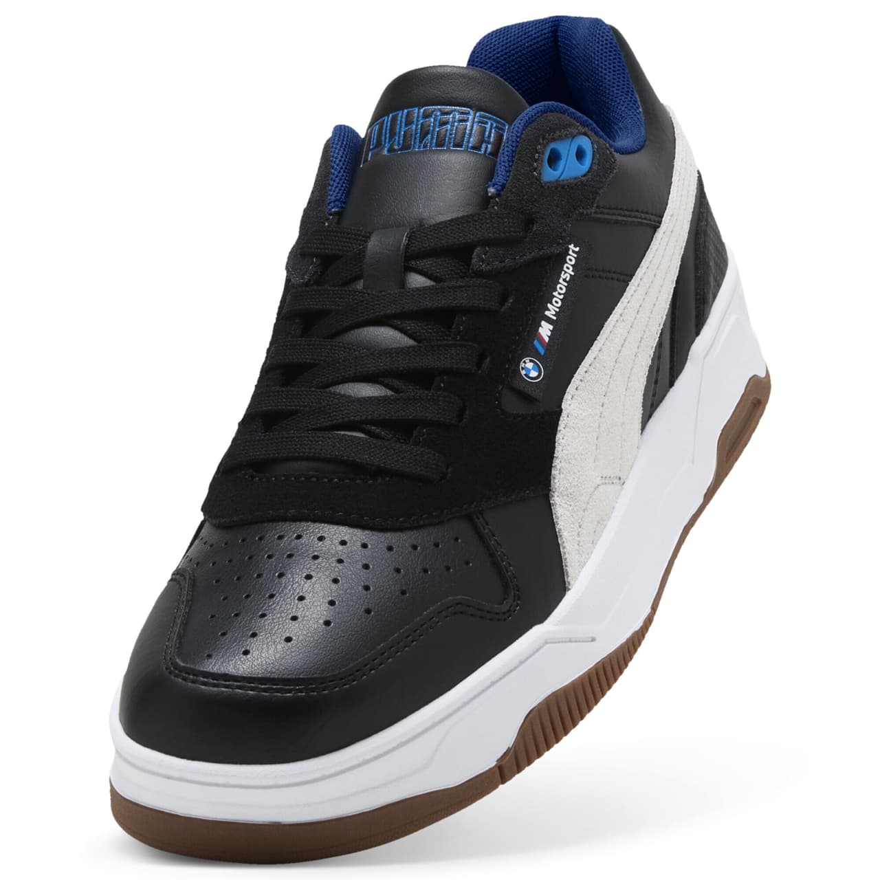PUMA Sneakers