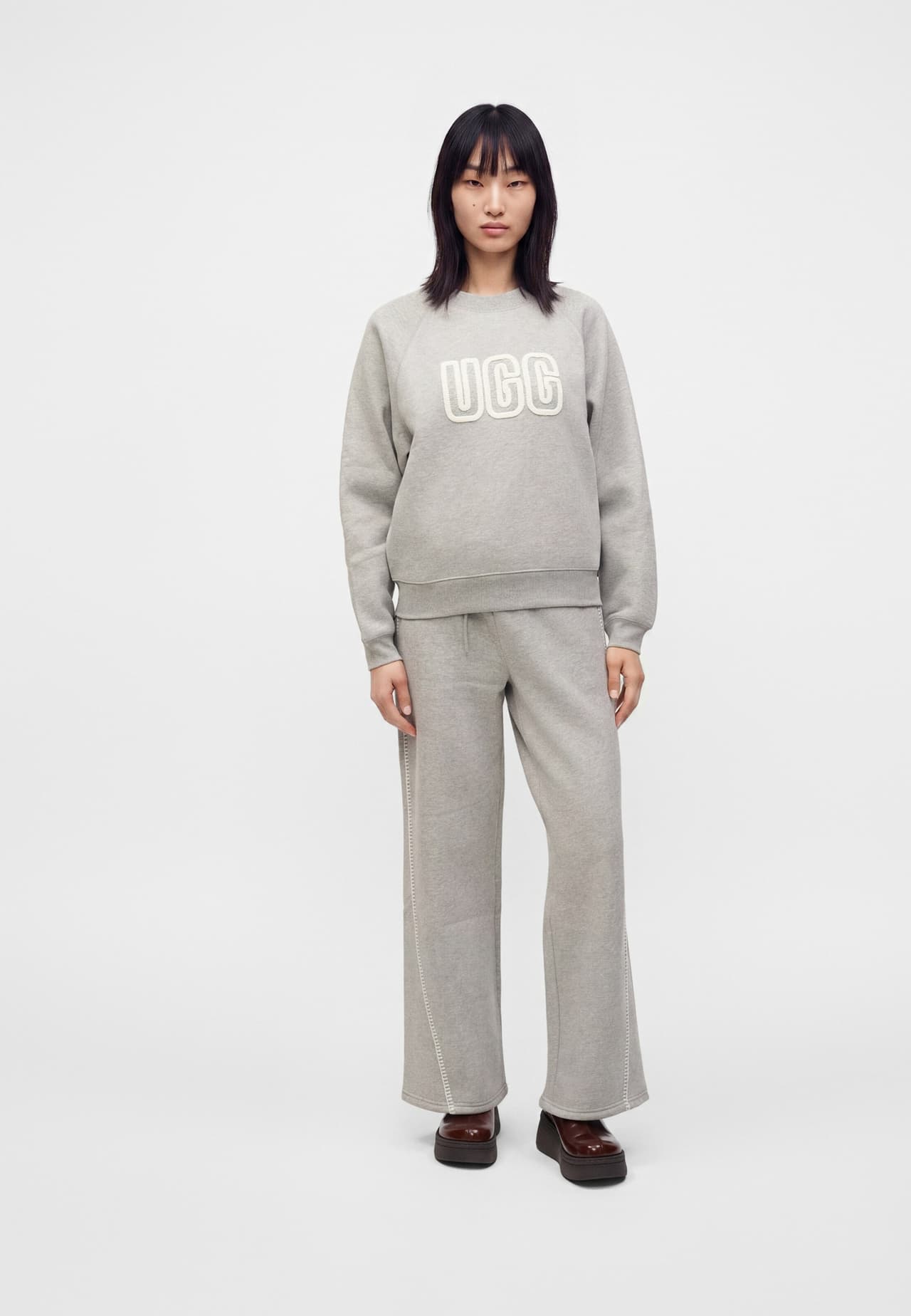 UGG Sweatshirt — photo 4