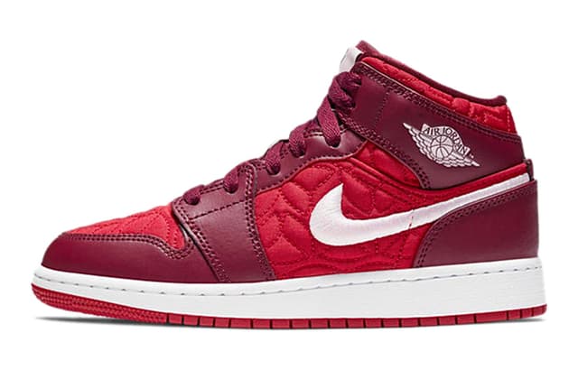 Air Jordan 1 Mid SE Red Quilt (GS) 6
