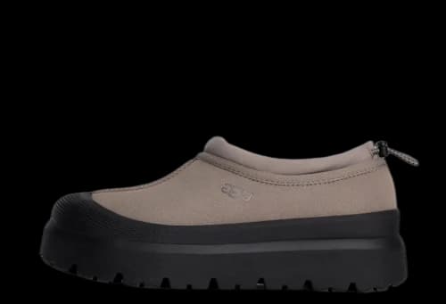 UGG Tasman Weather Hybrid Slipper Smoke Plume Black
