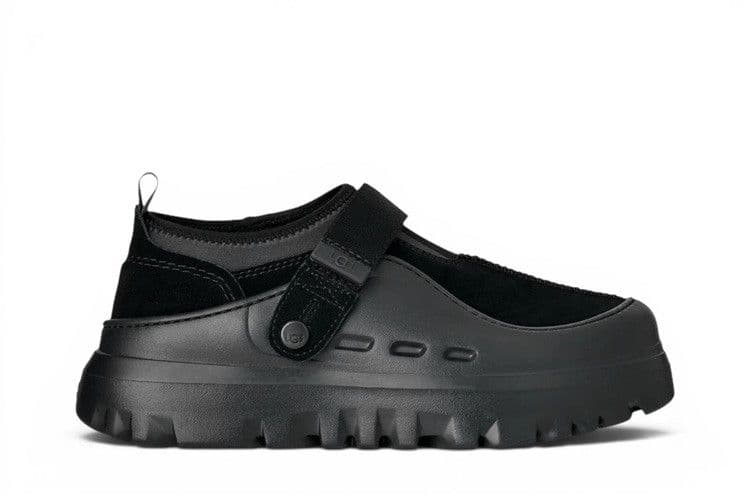 UGG PeakMod Lowcut Black