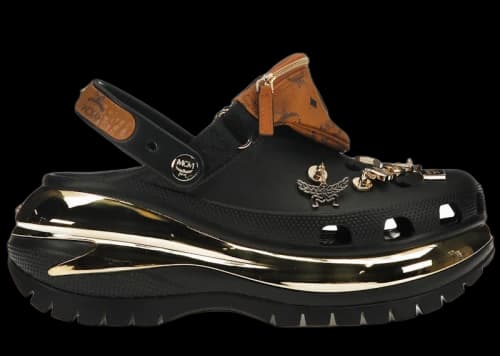 Crocs Classic Mega Crush Clog MCM Belt Bag Black