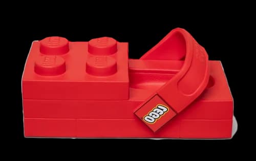 Crocs Brick Clog LEGO Red