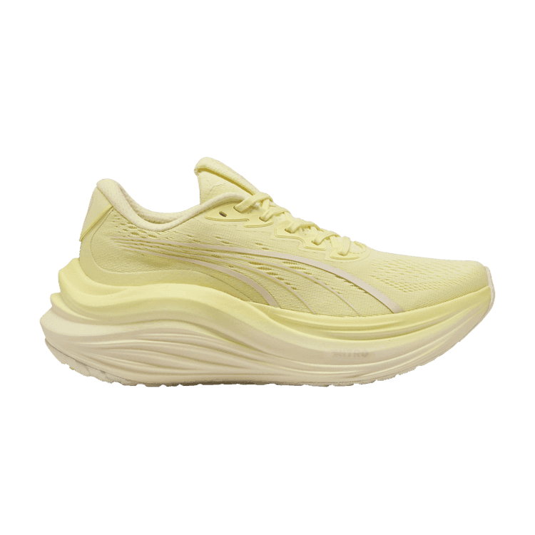 Puma MagMax Nitro Gold Moon (Women's)