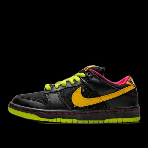 Nike SB Dunk Low Space Tiger