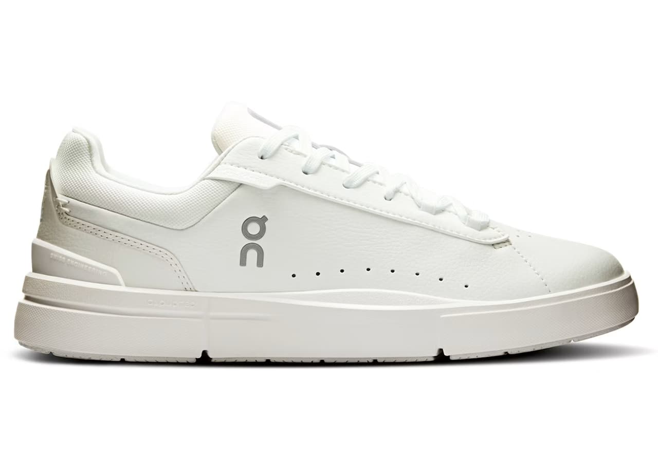 On The Roger Advantage White (2025) (Women's)