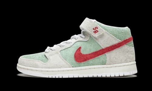 Nike SB Dunk Mid White Widow