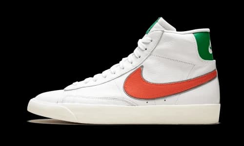 Nike Blazer Mid Stranger Things Hawkins High School