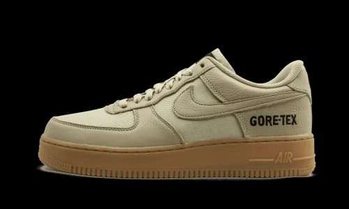 Nike Air Force 1 Low Gore-Tex Team Gold Khaki