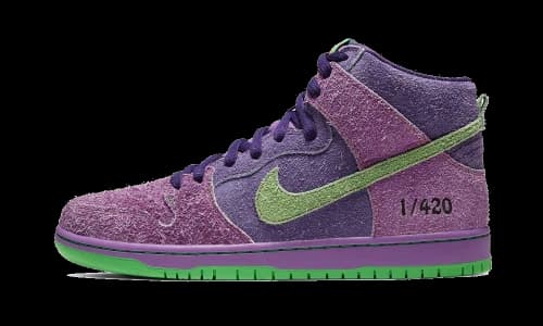 Nike SB Dunk High Reverse Skunk 420
