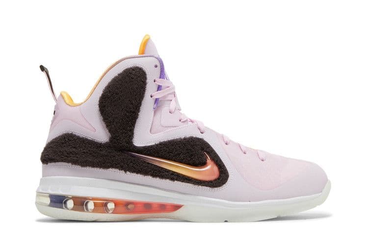 Nike LeBron 9 King of LA (2022)