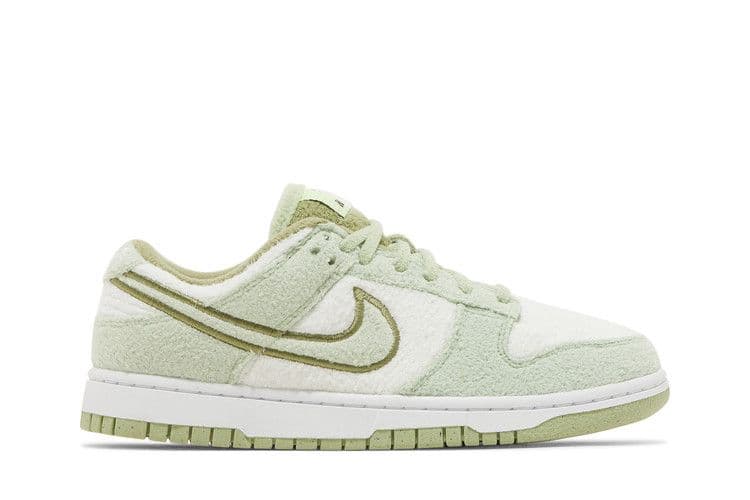 Nike Dunk Low SE Fleece Pack Honeydew (Women's)