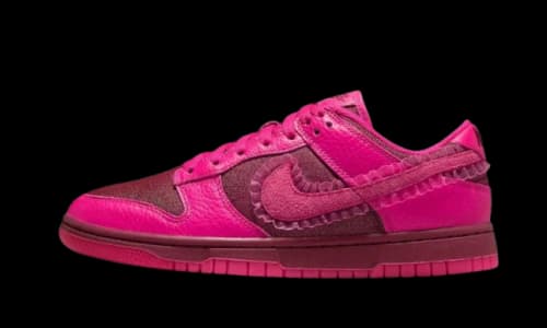 Nike Dunk Low Valentine's Day (2022) (Women's)