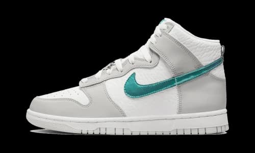 Nike Dunk High FLS (Women's)