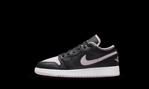 Jordan 1 Low SE Black Iced Lilac (GS)