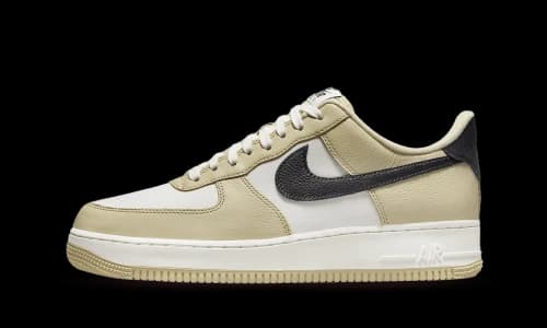 Nike Air Force 1 '07 LX Low Team Gold