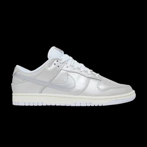 Nike Dunk Low Metallic Silver
