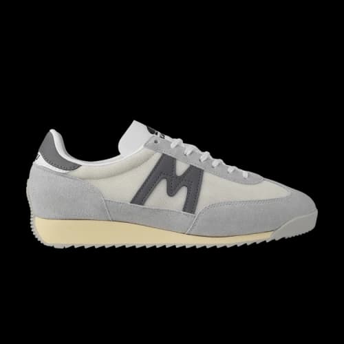 Karhu Mestari 'Dawn Blue Smoked Pearl'