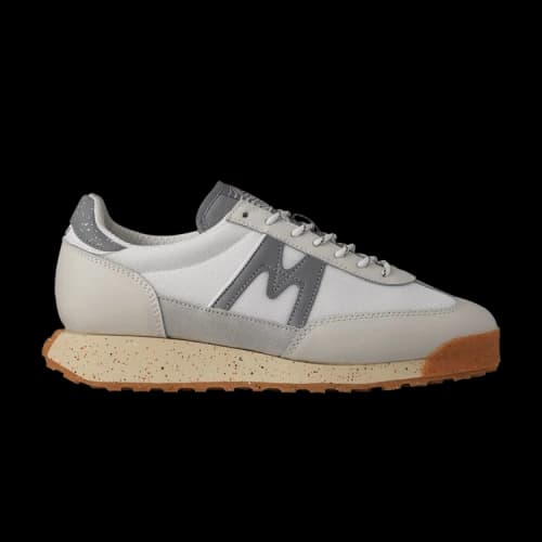 Karhu Mestari Control 'Flow State Pack - Lily White'