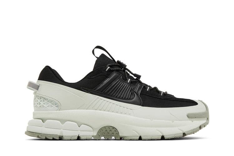 Nike Zoom Vomero 5 Roam Black Light Silver