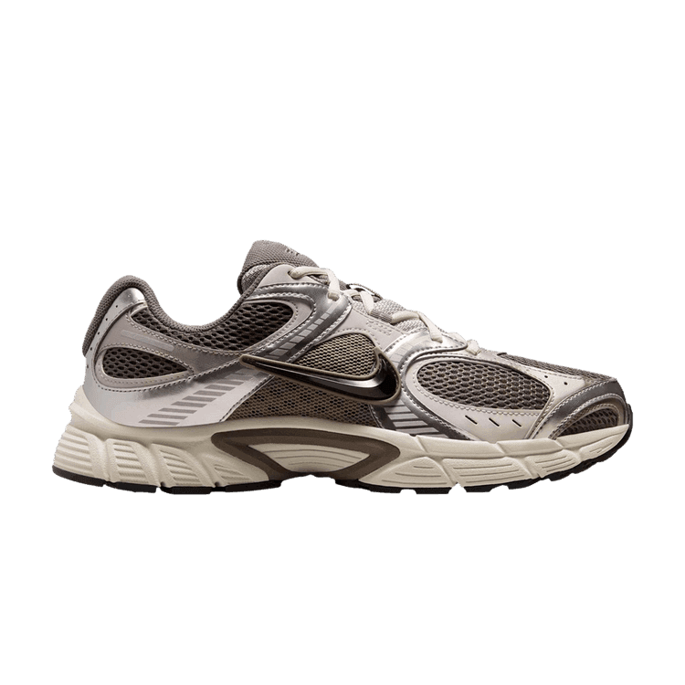 Nike V5 RNR Cave Stone Black
