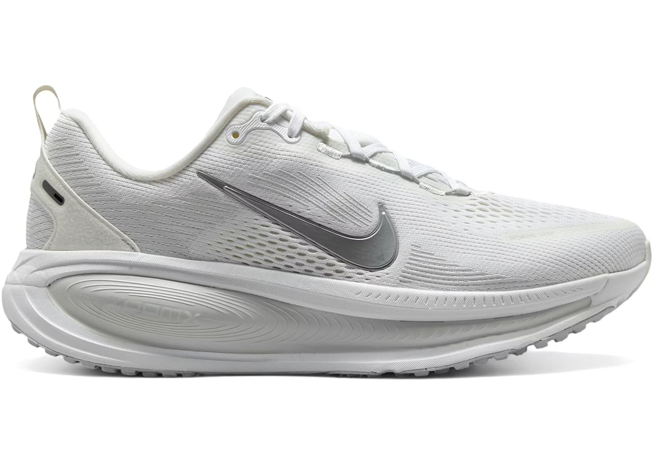 Nike Vomero 18 White Photon Dust Summit White Metallic Silver (Women's)