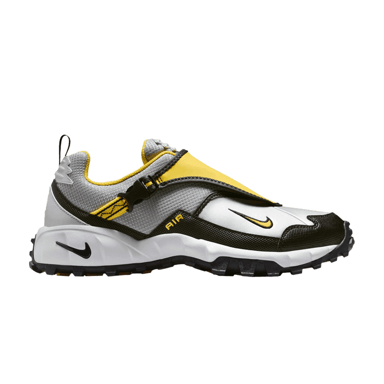 Nike ACG Phassad Yellow Zest Metallic Silver