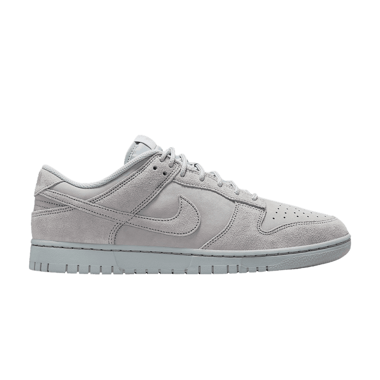 Nike Dunk Low SE Wolf Grey