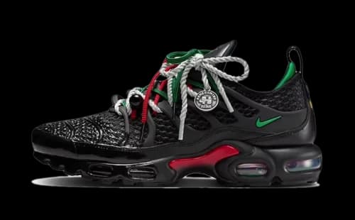 Nike Air Max Plus Homecoming Black