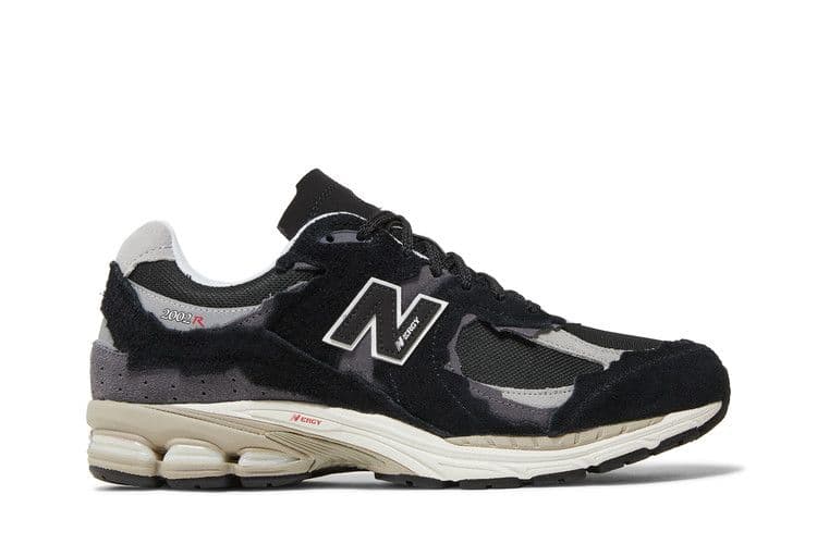New Balance 2002R Protection Pack Black Grey