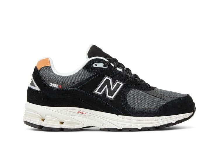 New Balance 2002R Black Sepia