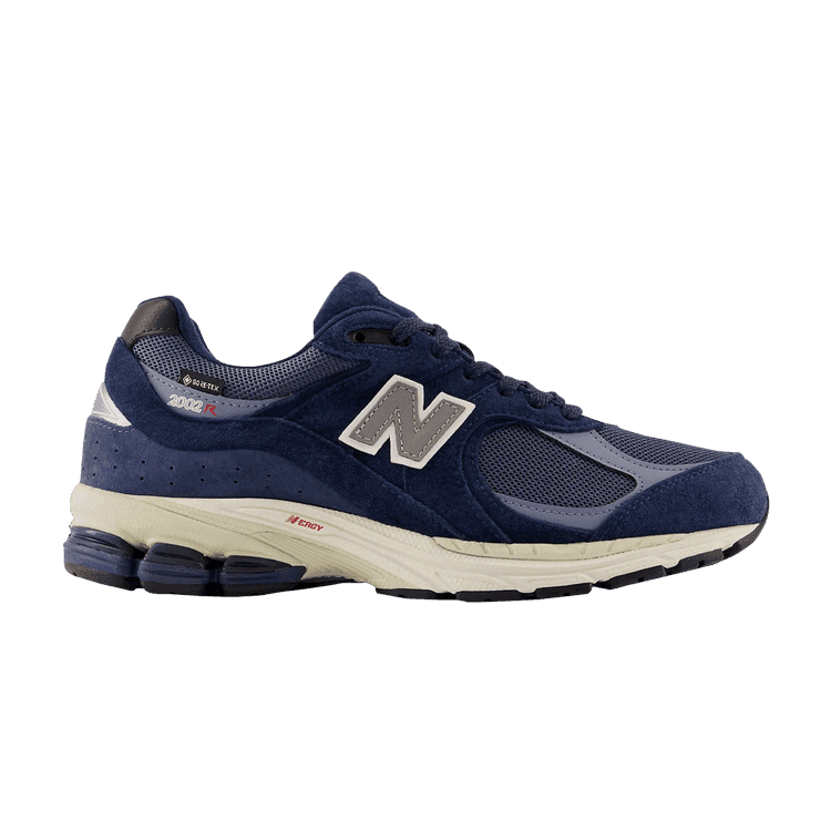 New Balance 2002R Gore-Tex Navy Arctic Grey