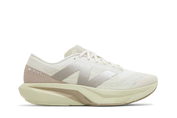 New Balance FuelCell Rebel v4 Linen Lichen Green