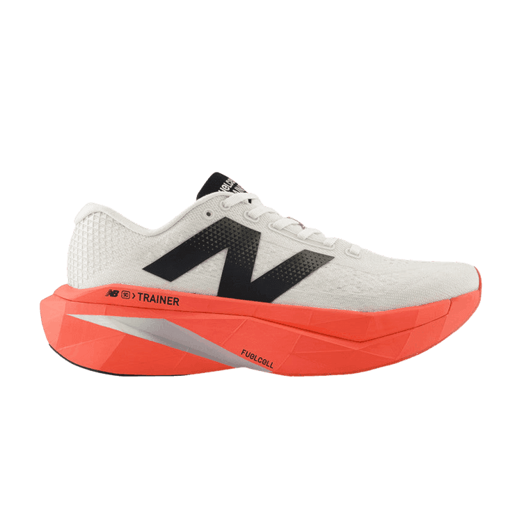 New Balance FuelCell SuperComp Trainer v3 Urgent Red Sea Salt Black