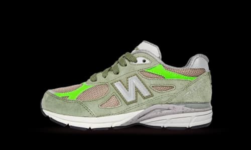 New Balance 990v3 Patta Keep Your Family Close (PS)