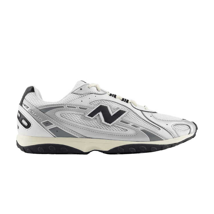 New Balance 204L Silver Metallic Black