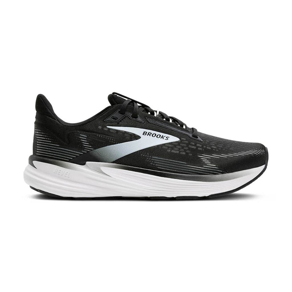 Brooks Revel 8