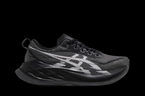 ASICS Superblast 2 Black White 1