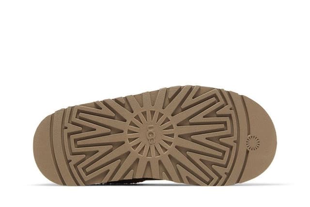UGG Tazz Slipper Chestnut (Women's) 4