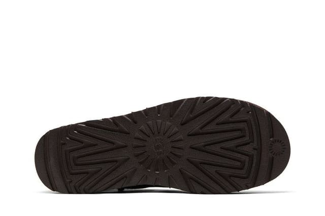 UGG Classic Ultra Mini Platform Boot Burnt Cedar (Women's) 4