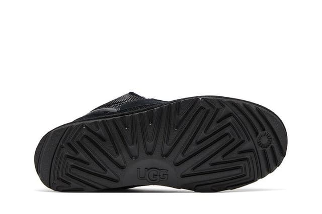 UGG Lowmel Black (Kids) 5