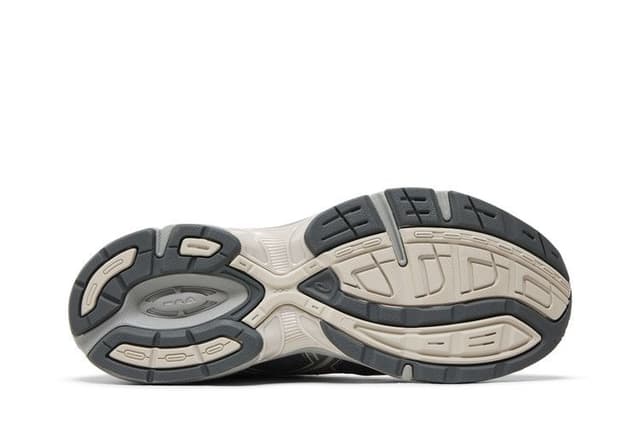 ASICS Gel-1130 RE Obsidian Grey 4