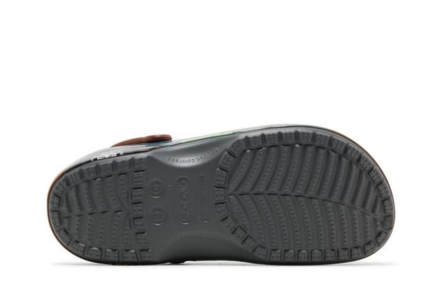 Crocs Classic Clog Mater 4