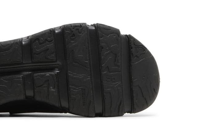 Wmns Cloudaway 'All Black' 5