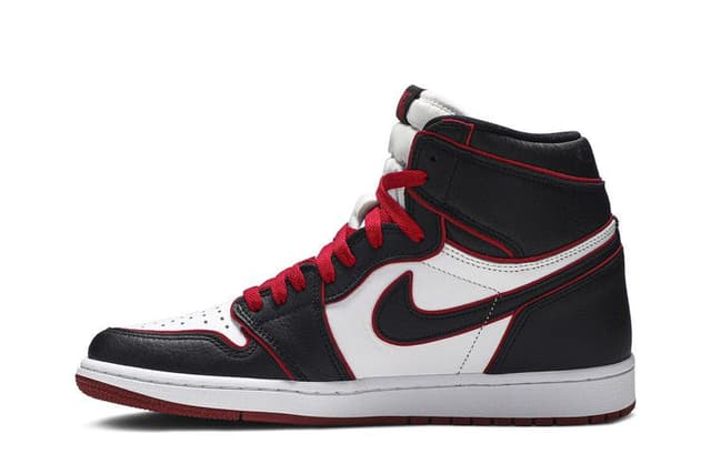Jordan 1 Retro High Bloodline 3